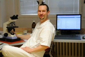 Doc. Ing. MVDr. Ladislav Novotn�, PhD, FRCPath, MRCVS